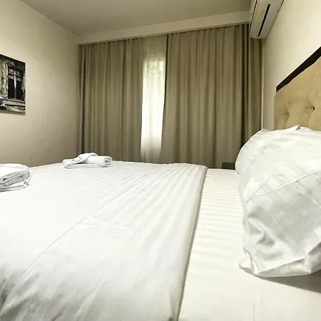 Bohemian Mountain Oasis With Air Conditioning Appartement