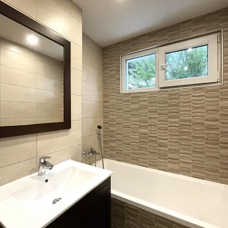 Bohemian Mountain Oasis With Air Conditioning Appartement