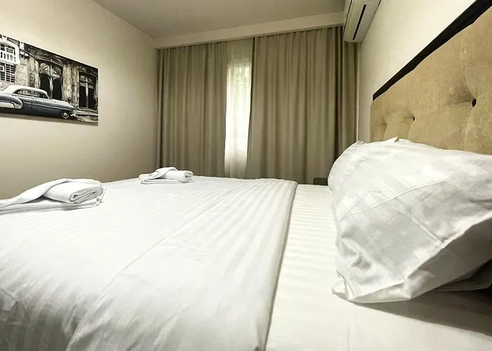 Bohemian Mountain Oasis With Air Conditioning Apartment